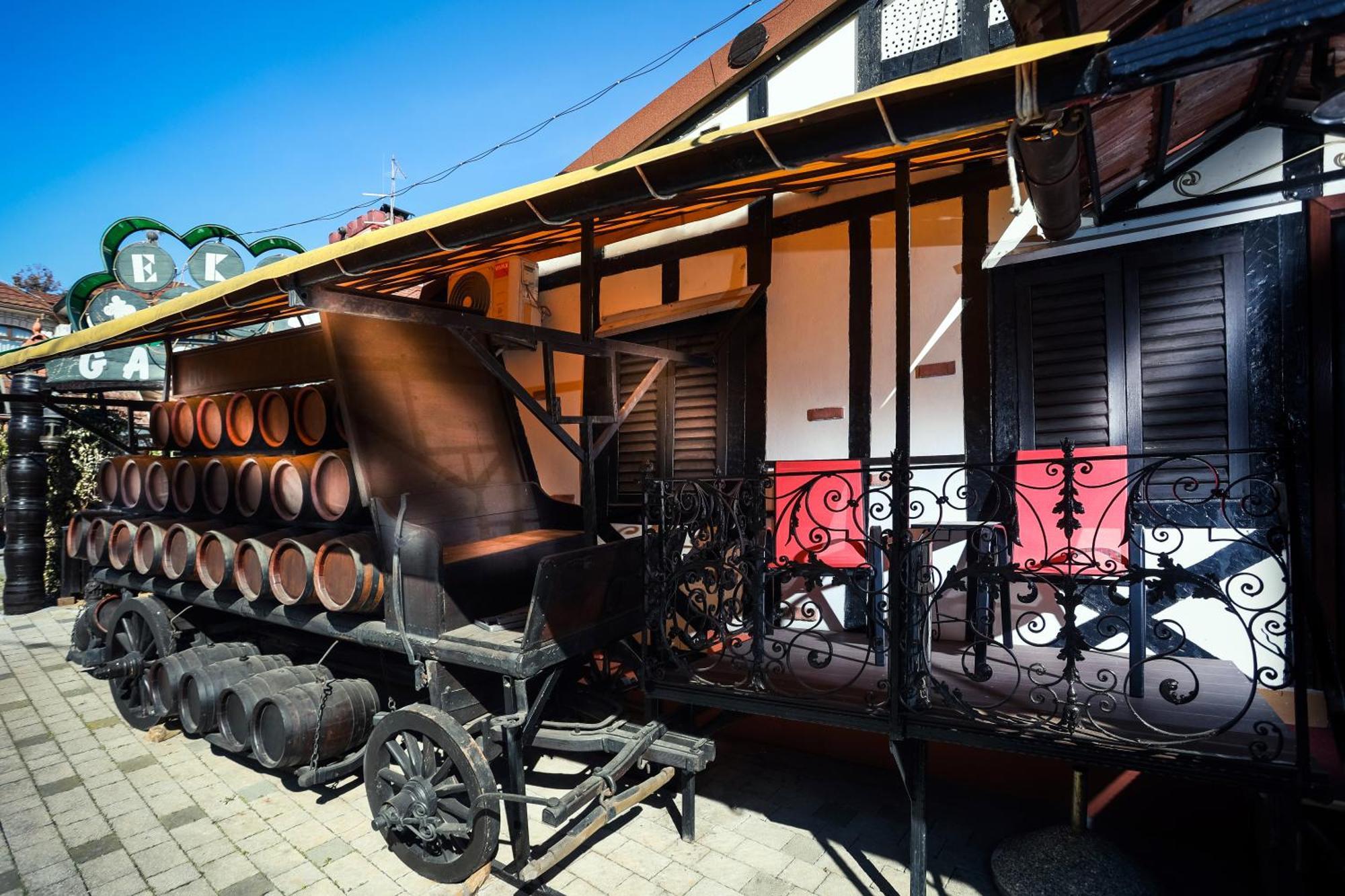 Hotel Garten Slavonski Brod Exterior foto