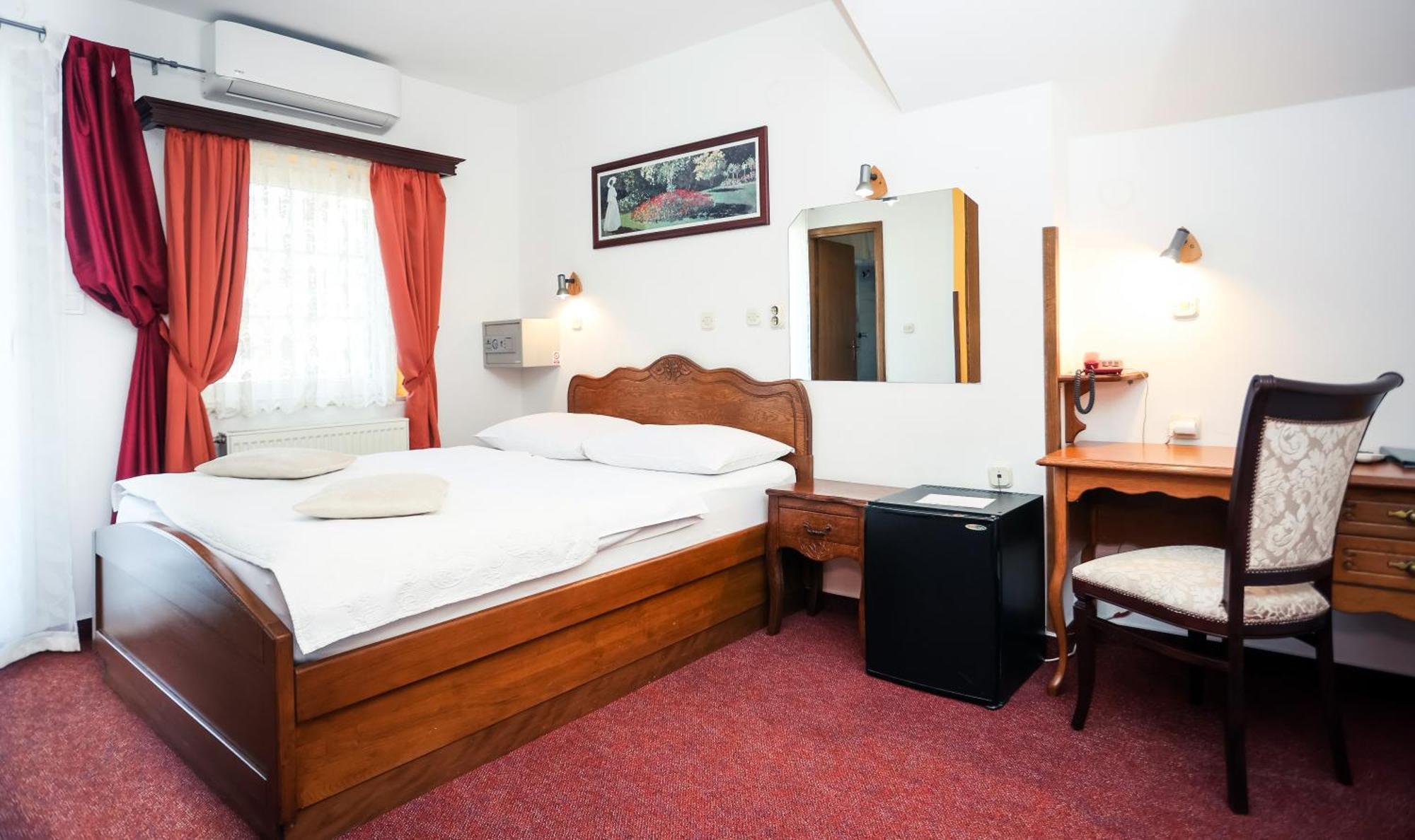 Hotel Garten Slavonski Brod Exterior foto