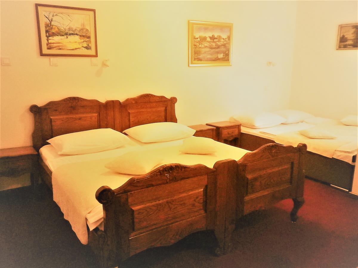 Hotel Garten Slavonski Brod Exterior foto